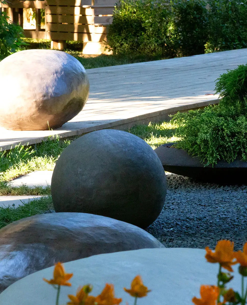 Камень - валун