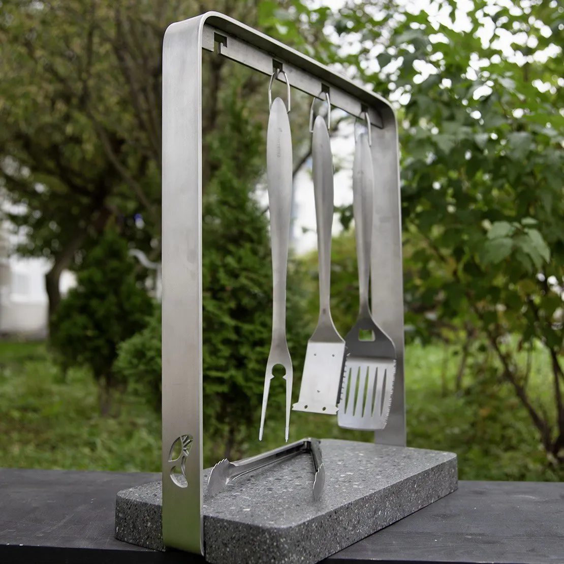 Подставка для инструментов заказать и купить по цене  ниже рынка от производителя с доставкой.