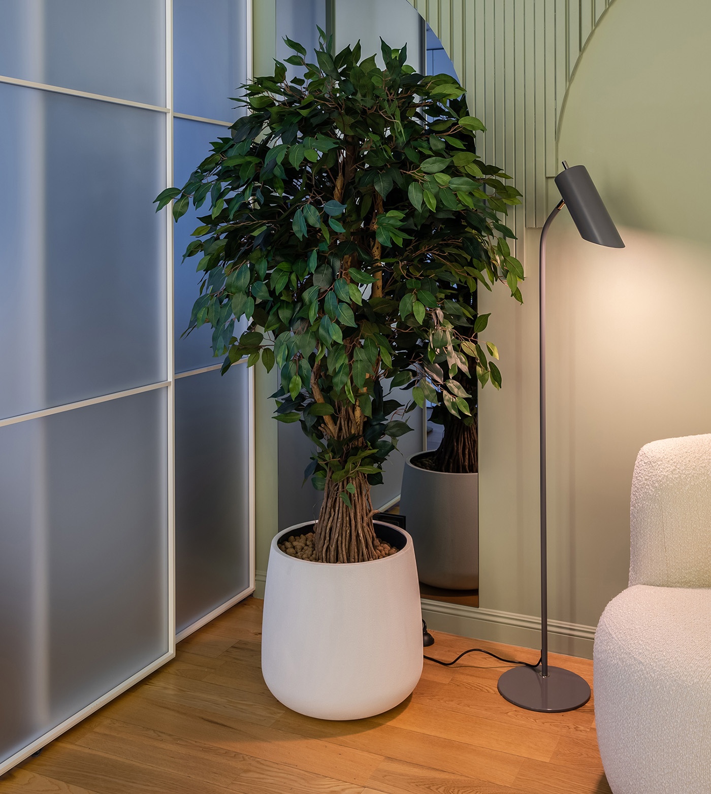 КОНЕ Санторини