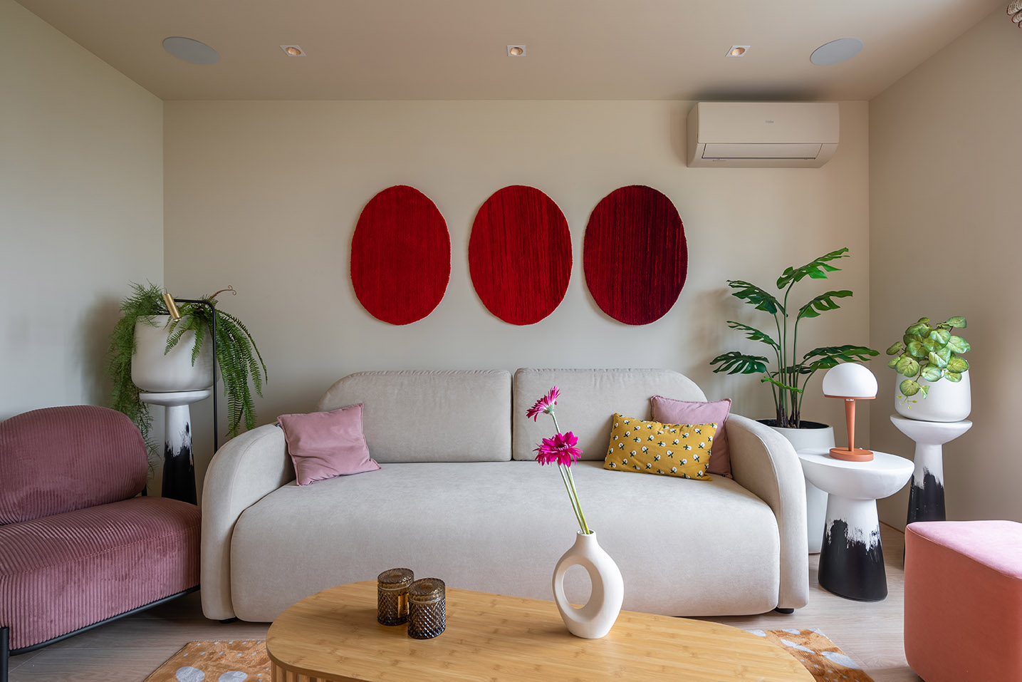 КОНЕ Сахара