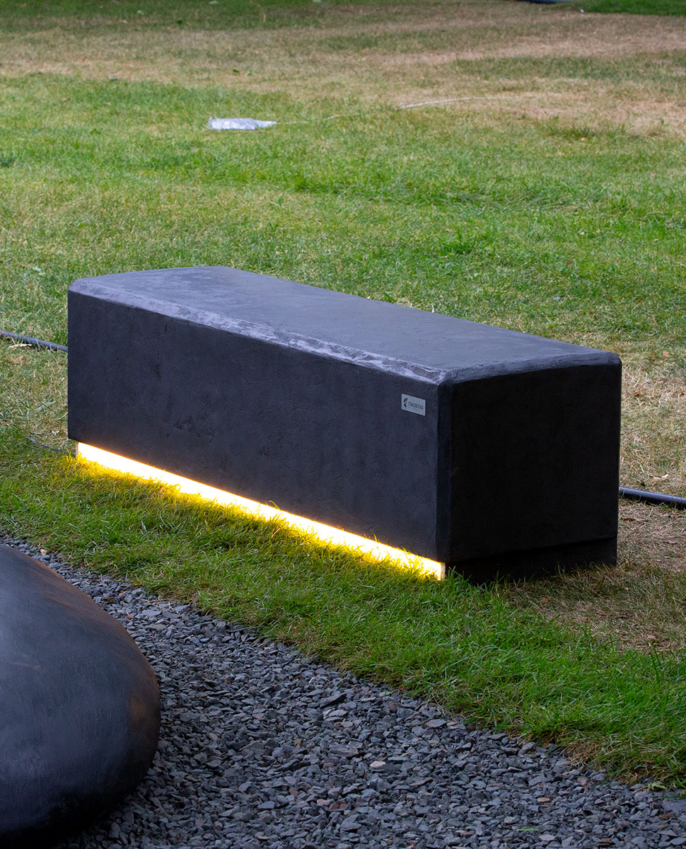 Stonehenge bench с подсветкой Stonehenge bench с подсветкой заказать и купить в магазине производителя Concretika.